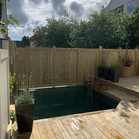 Villa Big 10 Min Walk From Citycenter-swimmingpool Stavanger